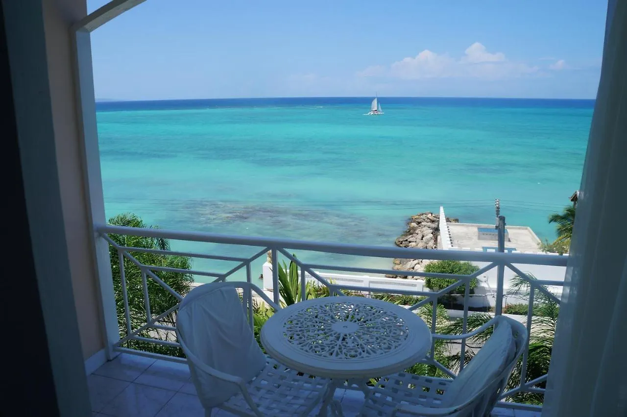 Seagarden Beach Resort Бухта Монтего