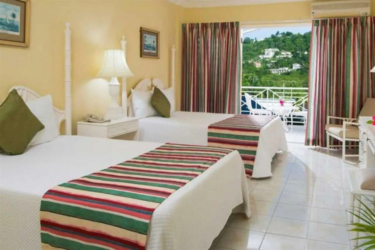 Seagarden Beach Resort Montego Bay